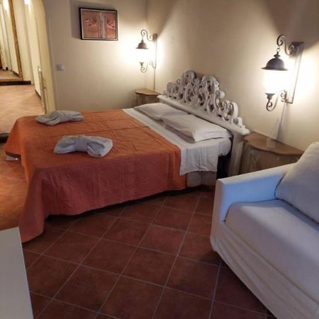 Casa Vacanze Campo De' Fiori Rome Bagian luar foto