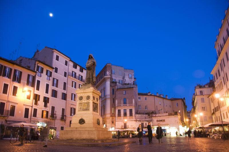 Casa Vacanze Campo De' Fiori Rome Bagian luar foto